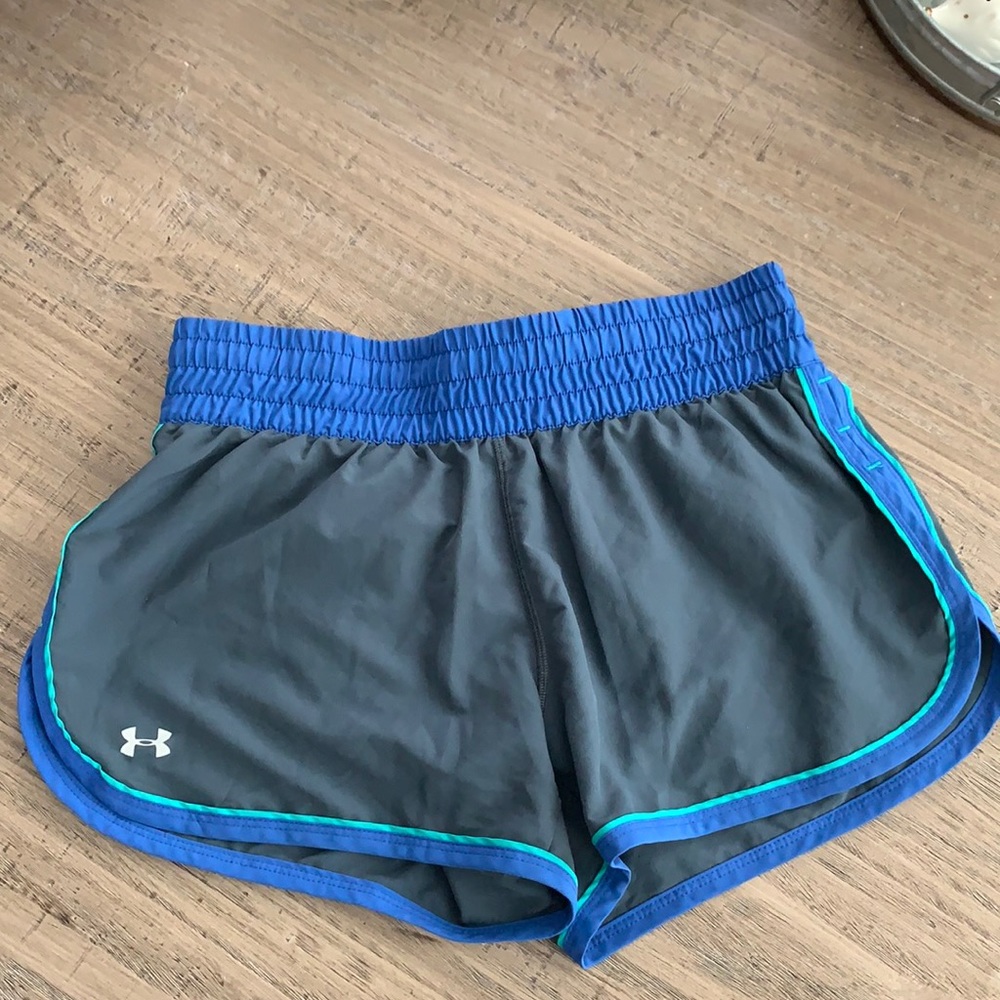 Under Armour athletic short